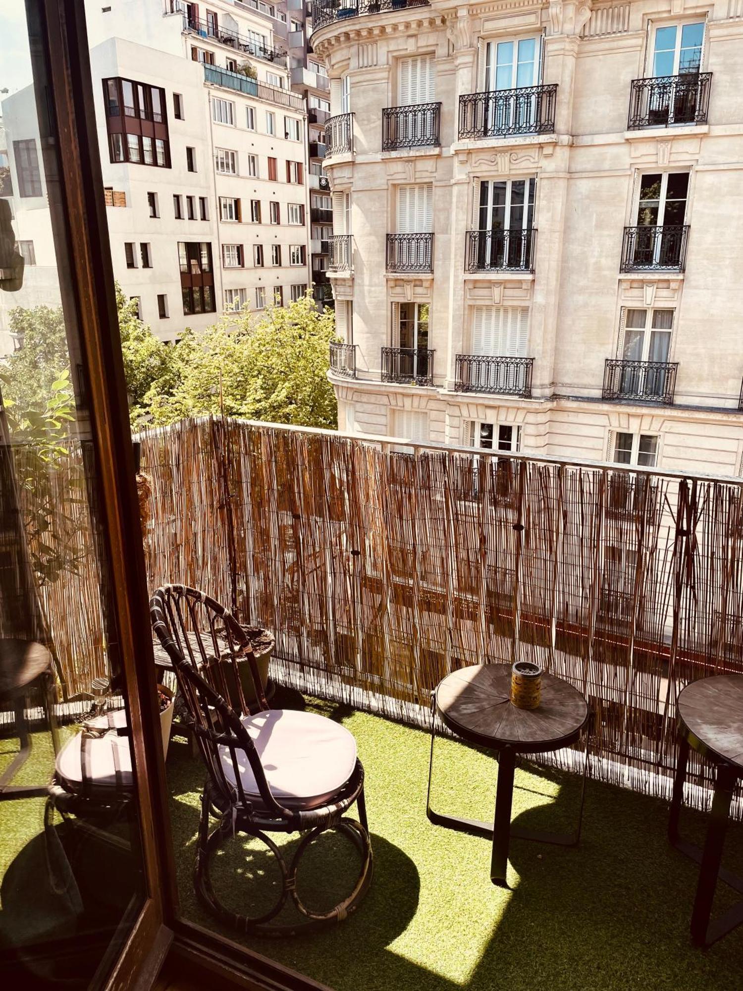 Jolie 2 Pieces Avec Balcon Paris 15 Eme Lägenhet Exteriör bild